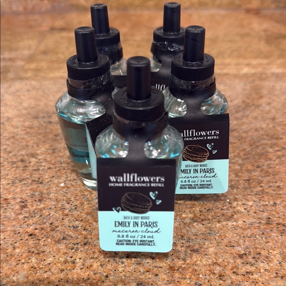 Bundle of 5 Wallflower Home Fragrance Refill - Emily in Paris Macaroon Cloud